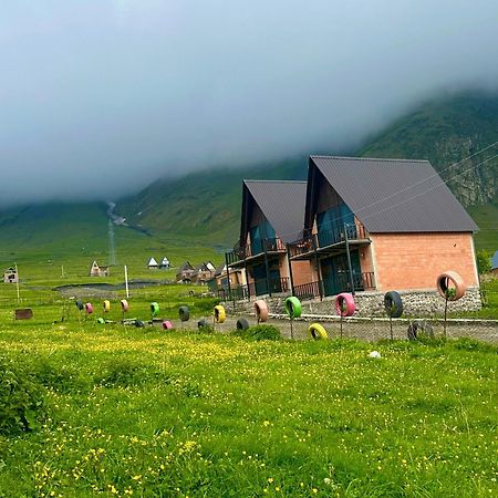 Royal Cottages Kazbegi Esterno foto