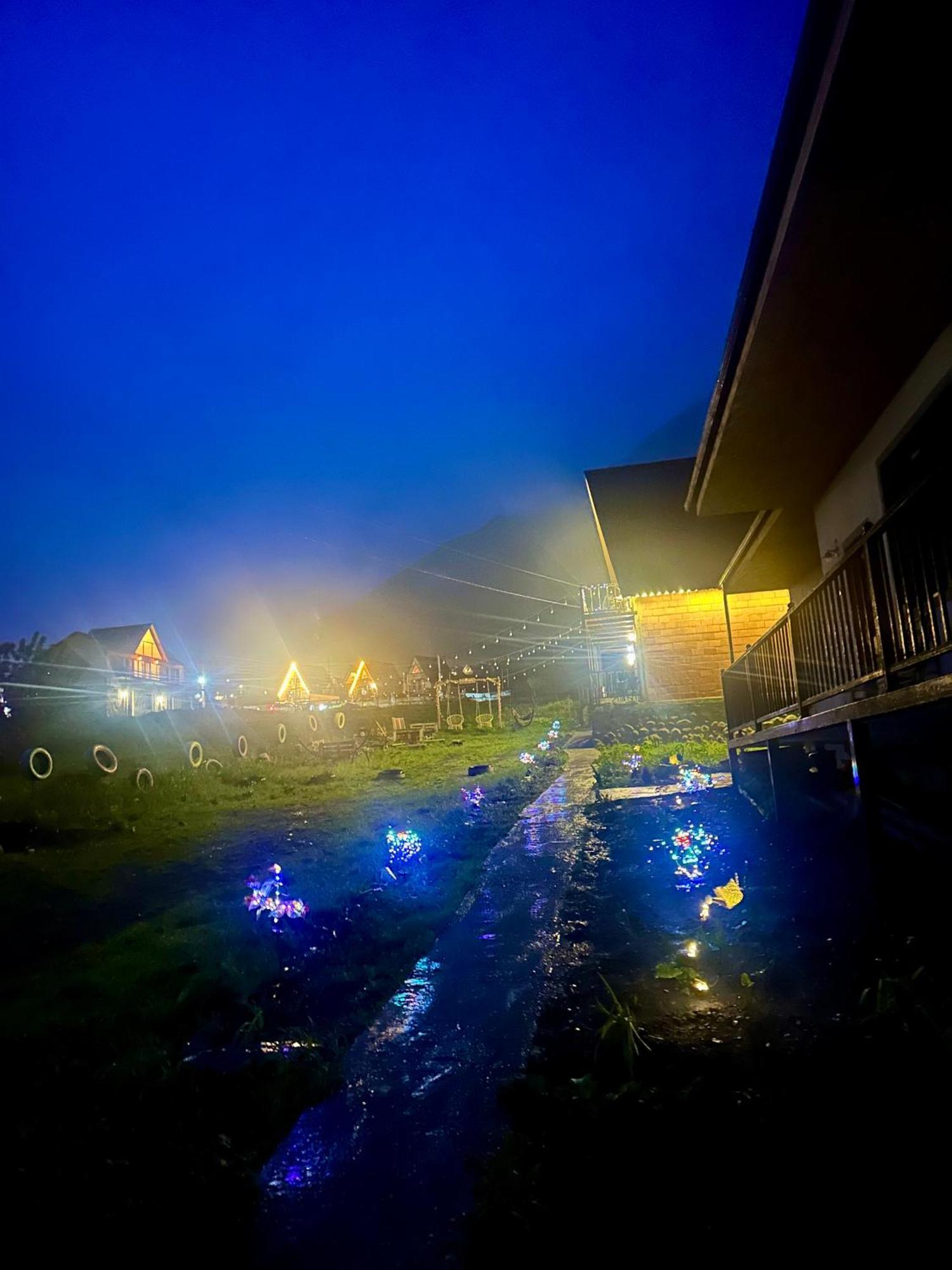 Royal Cottages Kazbegi Esterno foto